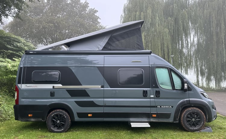 Bill – 4 Schlafplätze Fiat Ducato - Adria Twin Sports 640 SGX (2022)