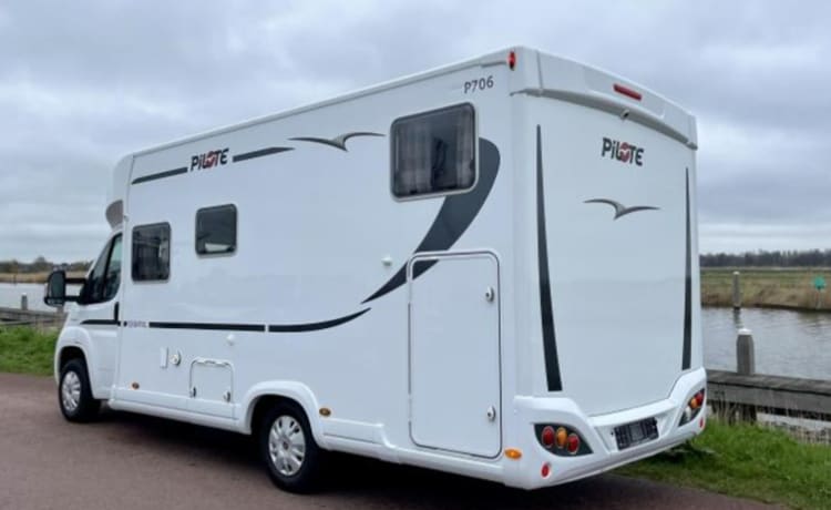 Beautiful Pilote P706 camper