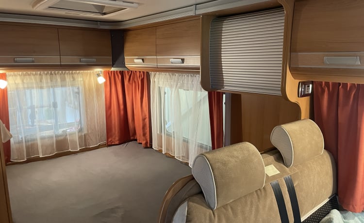 Dethleffs 130pk – Enjoy freedom in comfort in this luxurious and complete motorhome