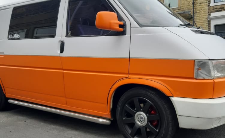 Zazu – ZAZU - VW T4 camper convertito