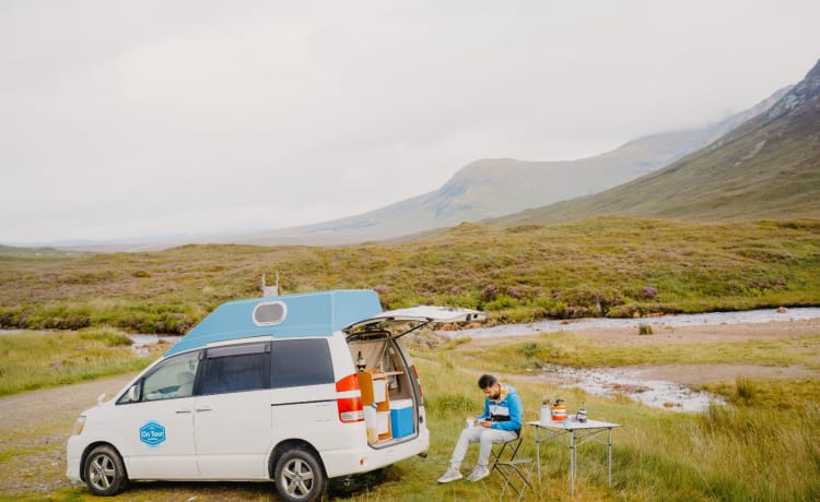 Bundy – Heated - off grid rustic cute campervan ( ideal winter rental)