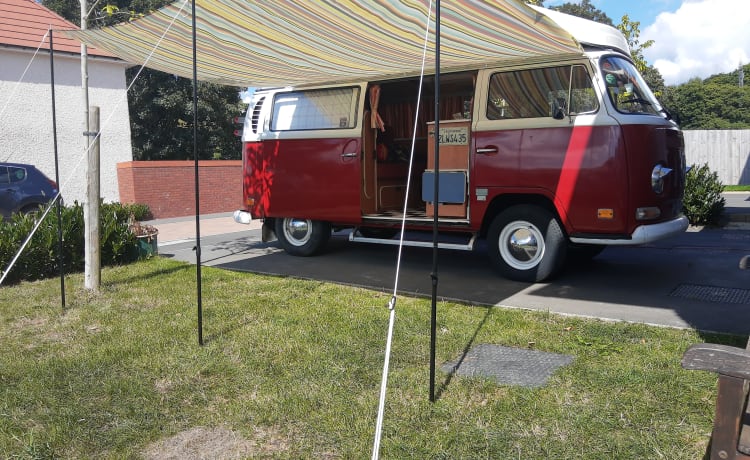 Bosley – 4-persoons VW Baywindow bus uit 1970