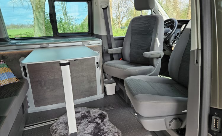 Volkswagen California Ocean 6.1 camper from 2020