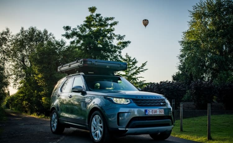 2p Land Rover Discovery rooftop uit 2019