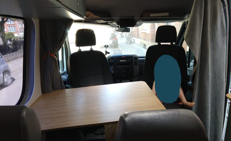 Camperbus met praktische indeling