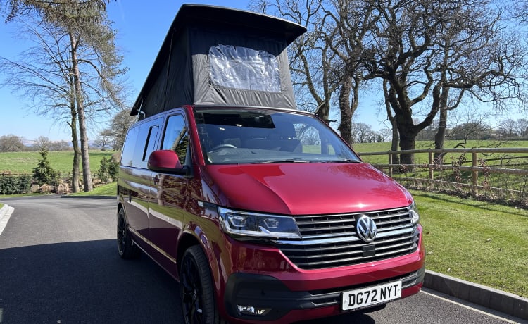 Ruby – 72 Plate T6.1 VW Campervan – Automatikgetriebe