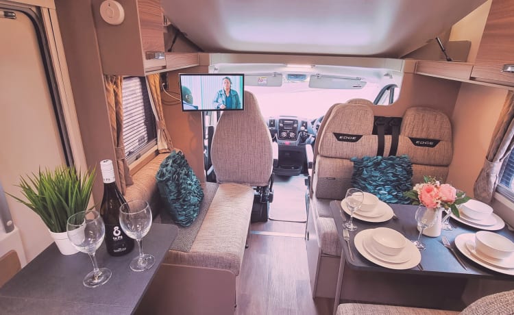 Swift Edge – Luxe 6-persoons camper