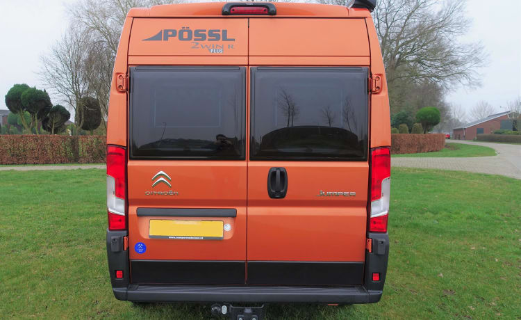 Oranje Boven – Pössl Camperbus 2 Win R Plus de 2019 avec 163 CV et Euro6