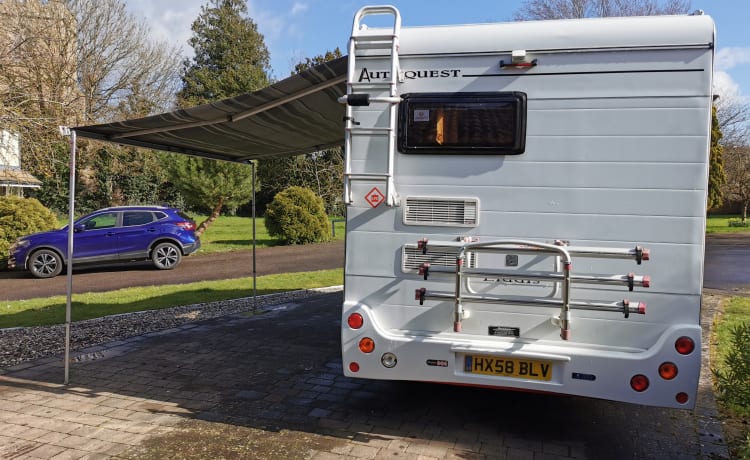 Rover – 5 berth Family Motorhome