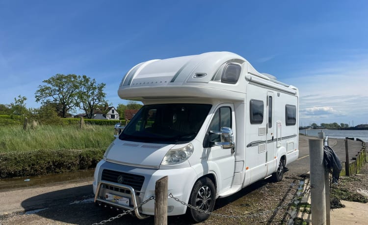 BARRY – 4 berth Fiat bessacar from 2009