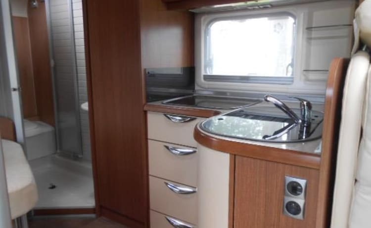 🐶🐶🐶 – Dogs welcome in this beautiful camper 🐶