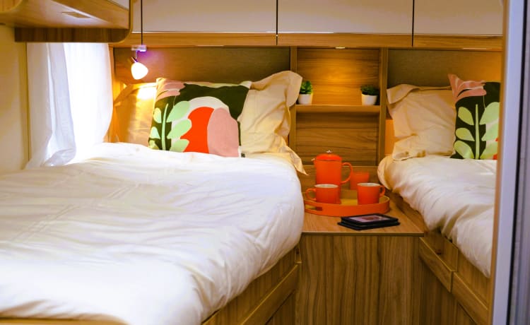 Bonnie – Een Hymer-camper met 2 slaapplaatsen uit 2020 Ideaal voor koppels die luxe willen reizen