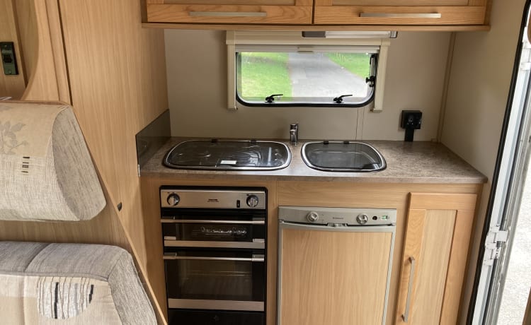 Elvis  – 2012 4 berth Elddis Majestic 100