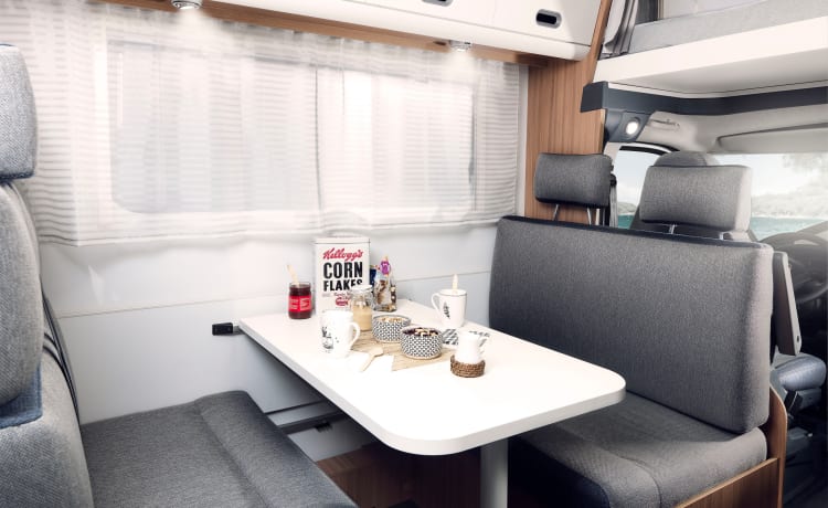 Freedom 7 – Adria Sunliving A70DK - (Édimbourg)