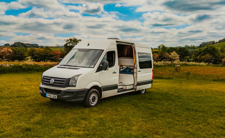 Horace – 3 berth Volkswagen campervan from 2015