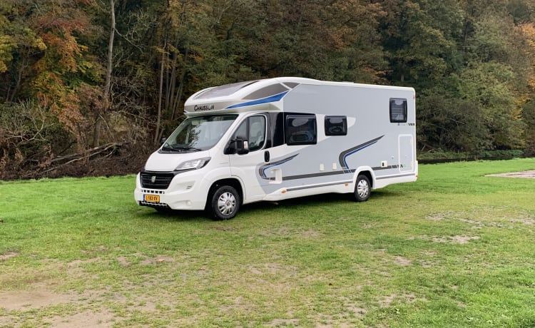 Titanium – Very nice Chausson 4 pers. motorhome