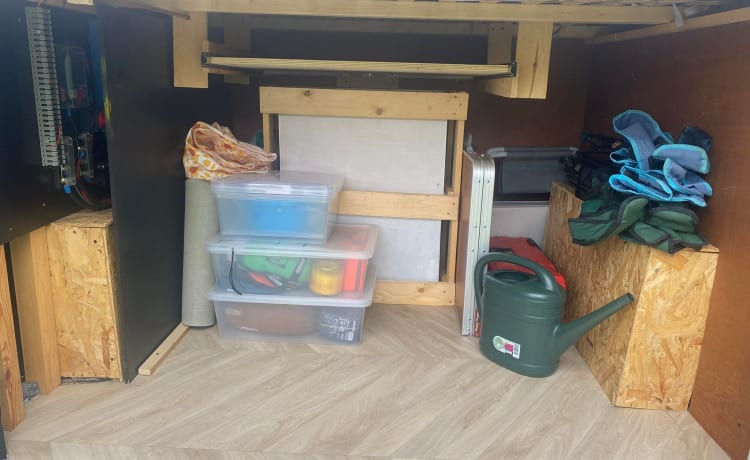 Vancent  – DIY camper from 2015