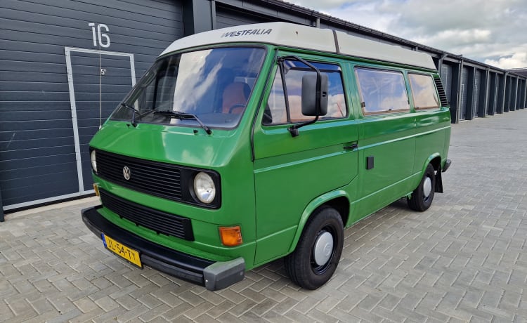 Klassieke Volkswagen T3 uit 1983 voor een onvergetelijke vakantie