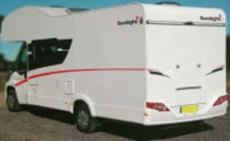 Luxe – LuxeVan Camper -Zitplaatsen 6