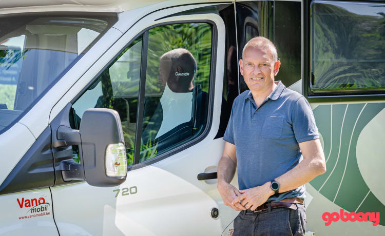 Volledig uitgeruste camper met ruime living