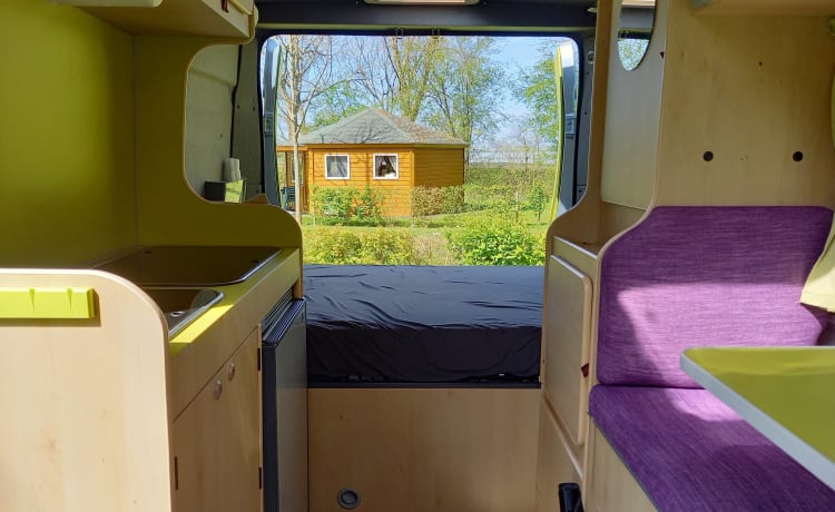 Cozy and compact Peugeot Boxer.