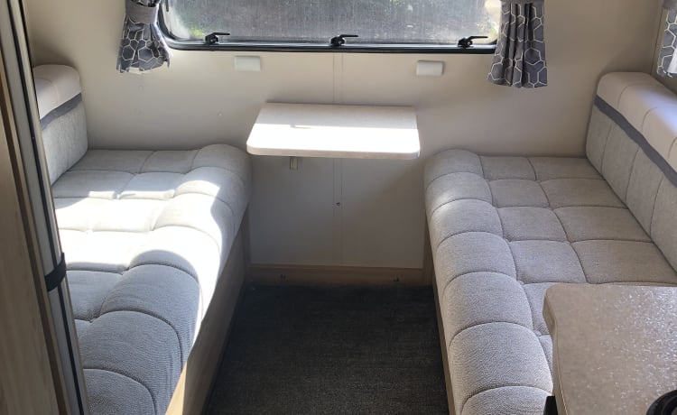 Precious!  – 6 berth Peugeot semi-integrated from 2017