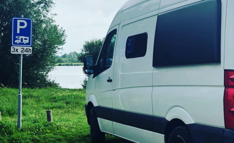 Kai – Stoere off-grid Volkswagen Crafter Buscamper