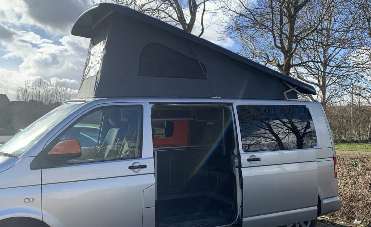 Max – Newly converted VW T5