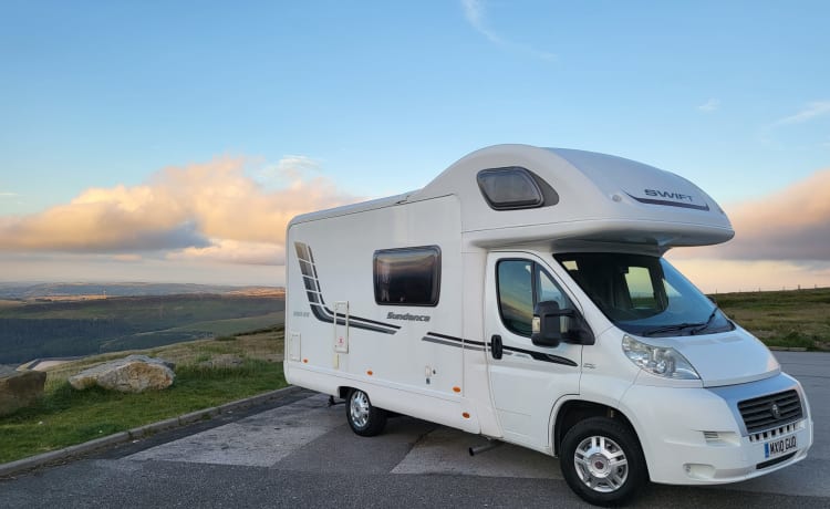 Sylvia – 4 berth Swift sundance from 2010