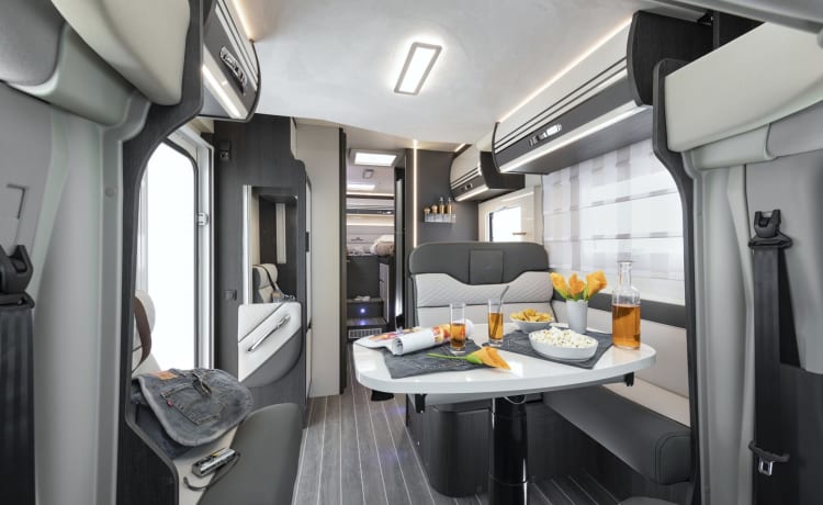 The Rolling Dream – Mobil-home entièrement neuf, Ford Kronos 284TL (automatique !)