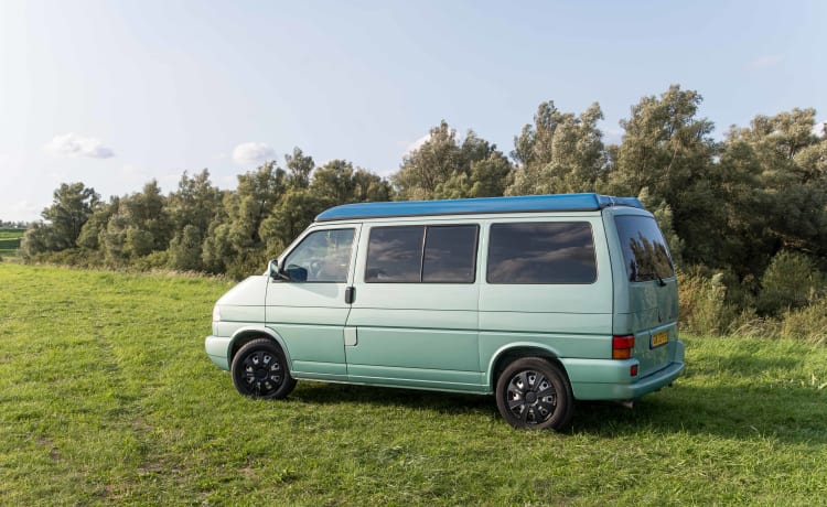 Tobias – Volkswagen T4 campervan uit 1996