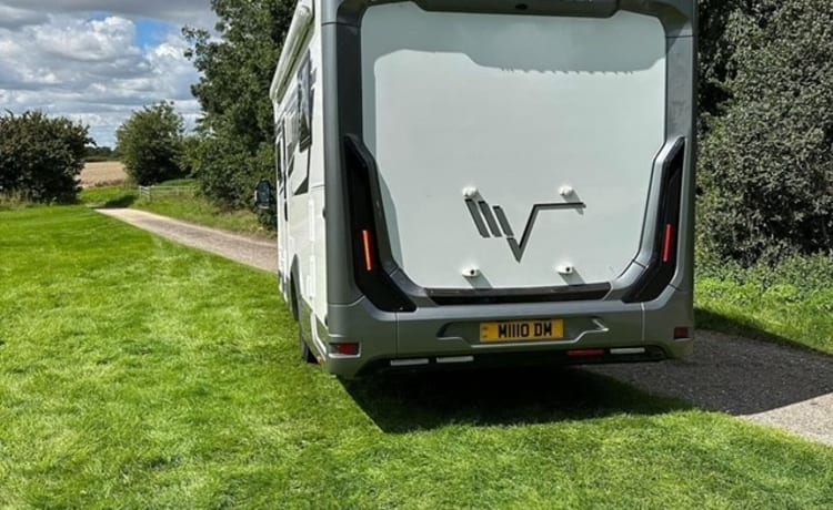 Luxuriöses Wohnmobil mit 4 Schlafplätzen – Mobilvetta Kea P90