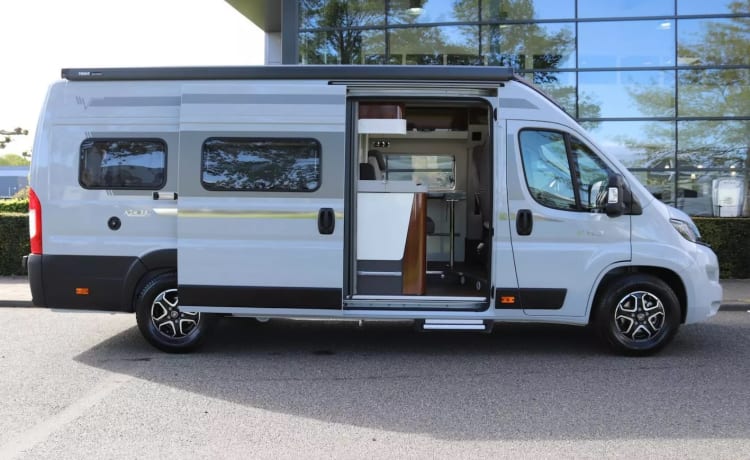 Beautiful Mobilvetta Admiral 6.5 