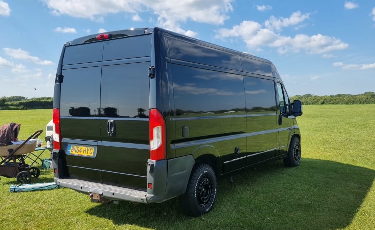 2 berth Citroën bus from 2015