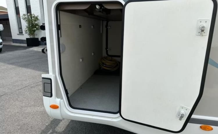 Ruim, comfortabel, en vlot: lekker op weg in deze Chausson!