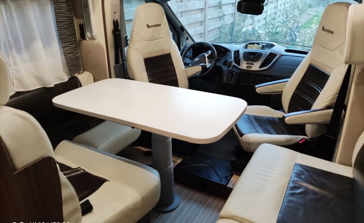 Eland – Camper per 5 persone, Ford Benimar automatico