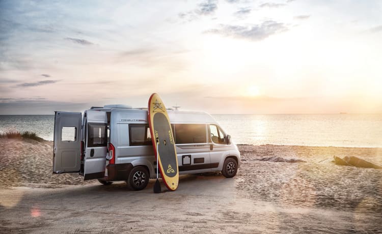 Valentino – Valentiono – Nieuwe 2023 V Line 669S campervan