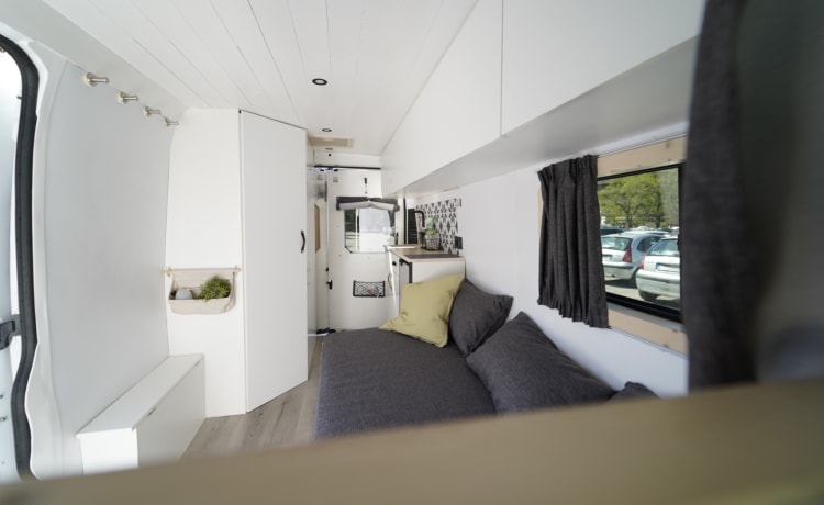 Abbi  – Sicilië Home Luxury Van (citroen trui)