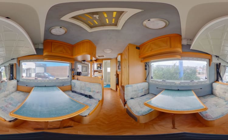 Freedom – Grand camping-car familial - Mobilvetta Euroyacht 175.