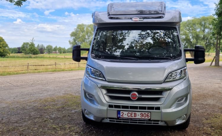 spacemobiel – 4p Fiat semi-integrated uit 2016