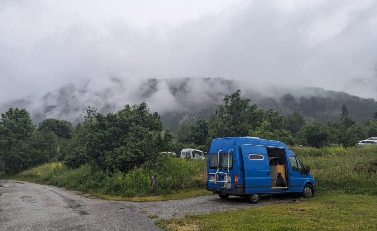 De Blauwe droom – Ford Transit, le rêve bleu