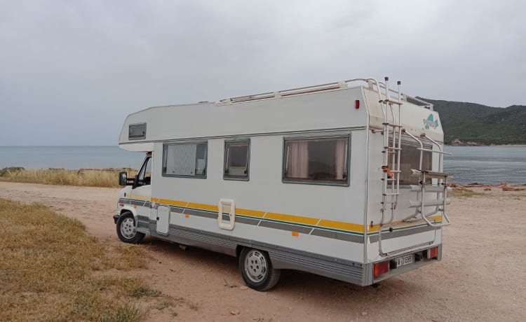 PINKY – Camper caravan Alghero Sassari Sardinië