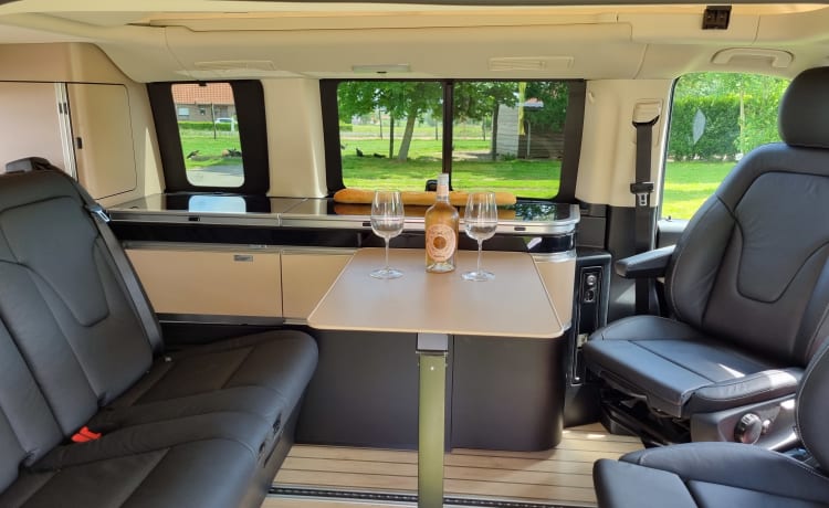 Perfekt ausgestatteter Campervan Mercedes Marco Polo Horizon