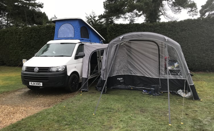 Stan – VW T5.1 - 4-persoons campervan 2014