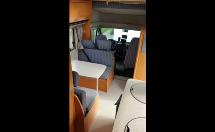 "Campie" – "Classic" Hymer alkoof