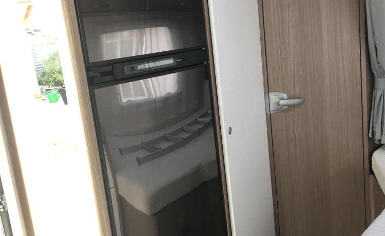 4p. Hotelzimmer auf Rädern (2020) Carado T348 All-In zu vermieten