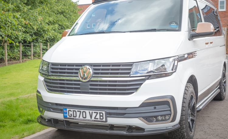 Harriette – 4-persoons Volkswagen campervan uit 2021