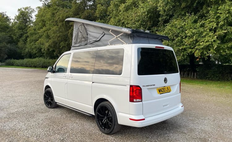  Volkswagen Highline DSG Camper Van 2020