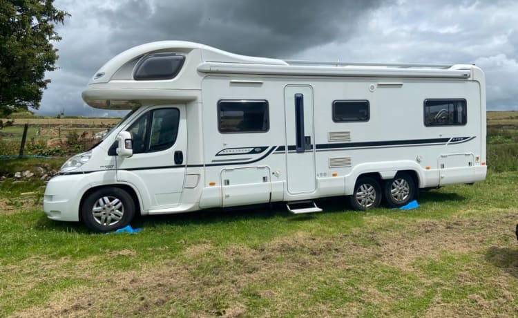 Anni – 6 berth Fiat alcove from 2010