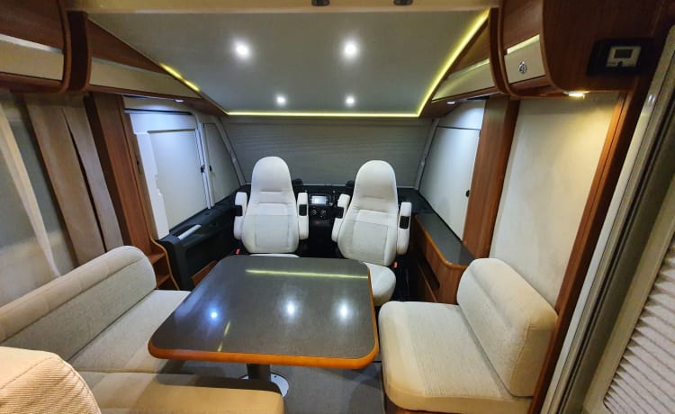 Sidney – Luxurious High End A Class Motorhome 